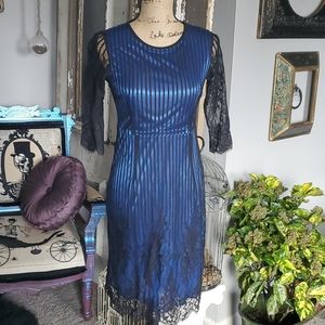 🖤 RARE UNIQUE blue satin black lace dress